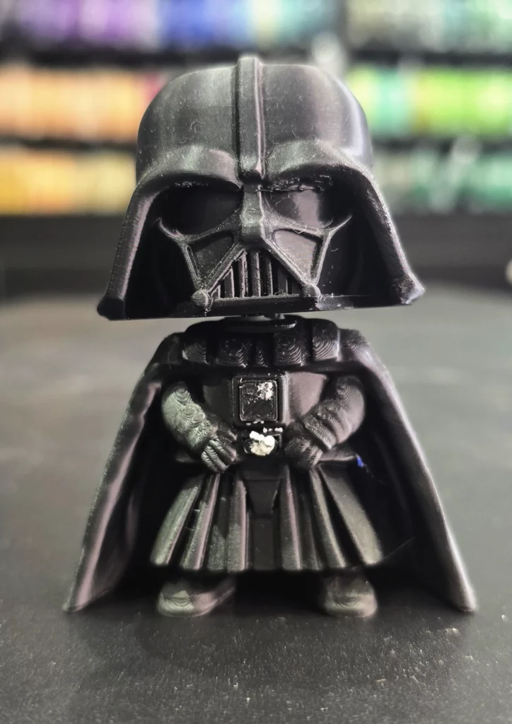 Figurine de chevalier noir imprimée en 3D