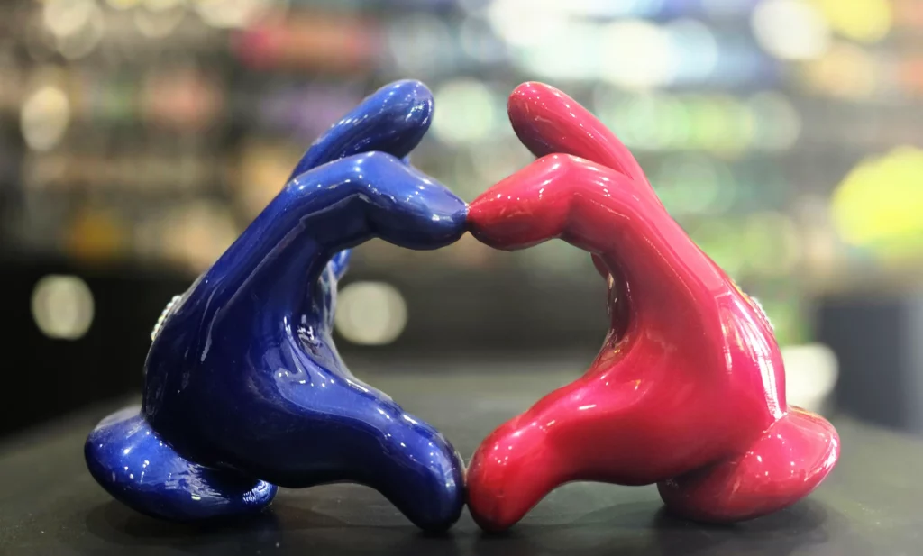 Cœurs et mains décoratifs imprimés en 3D
